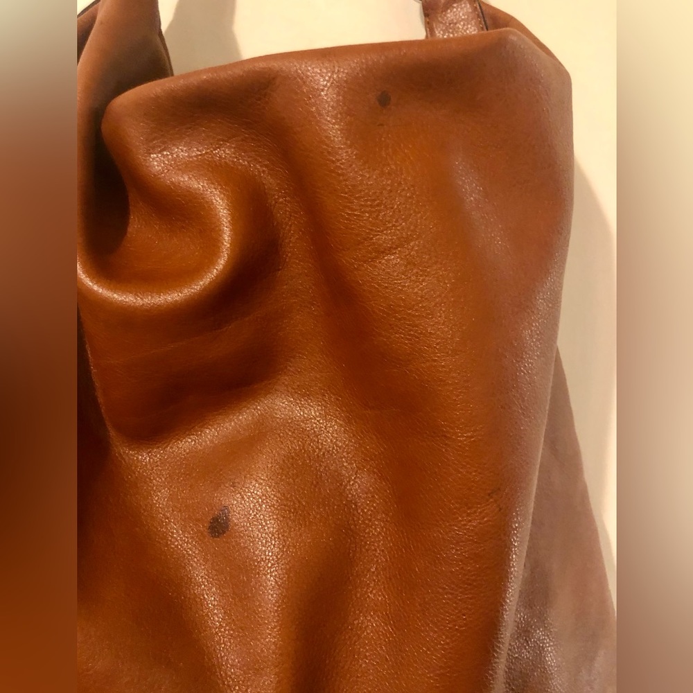 🎉😍 *🎊🌴RARE* REBECCA MINKOFF STUDDED HOBO BAG🎊 HOSTS PICK! - Picture 14 of 16